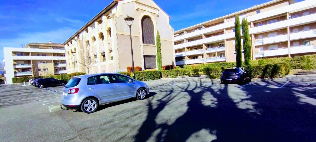 Mambrillo Parking Netflix Disney Prime Avignon Eksteriør bilde